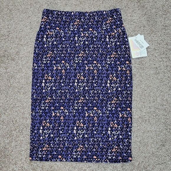 Nwt Lularoe Cassie Pencil Skirt Lightweight Stretch Size XS 2-4 - Picture 1 of 6
